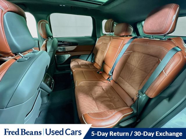 Certified 2024 Lincoln Nautilus Black Label AWD/4WD image 33