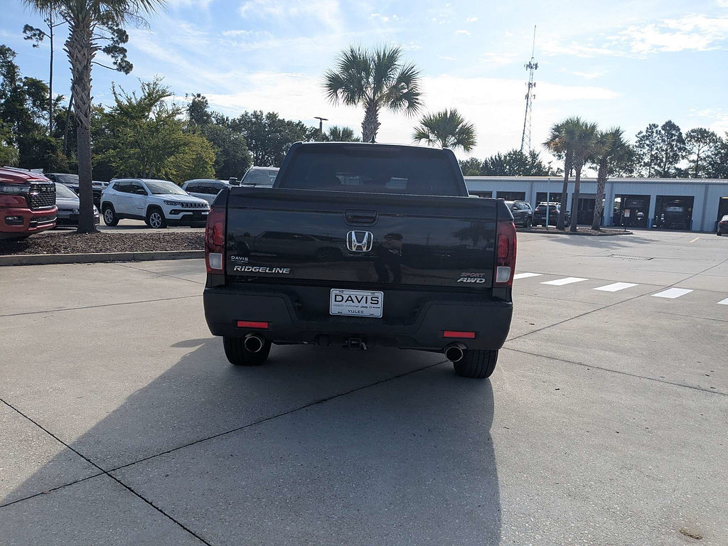 Used 2021 Honda Ridgeline Sport image 4