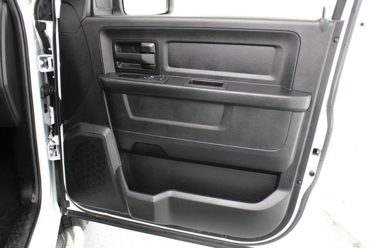 Used 2019 RAM 1500 Tradesman w/ Tradesman SXT Package AWD/4WD image 44