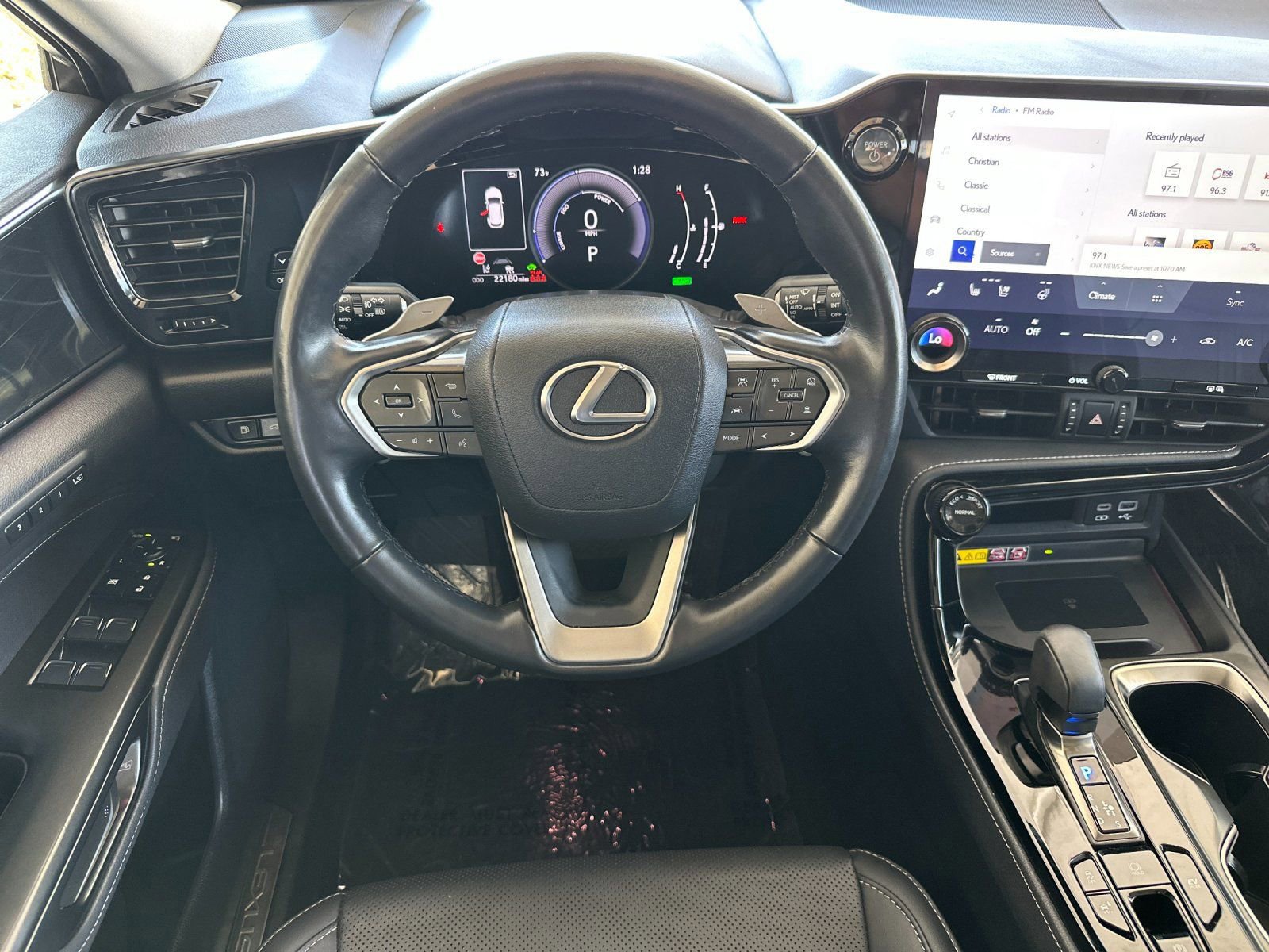 Used 2022 Lexus NX 350h AWD image 15