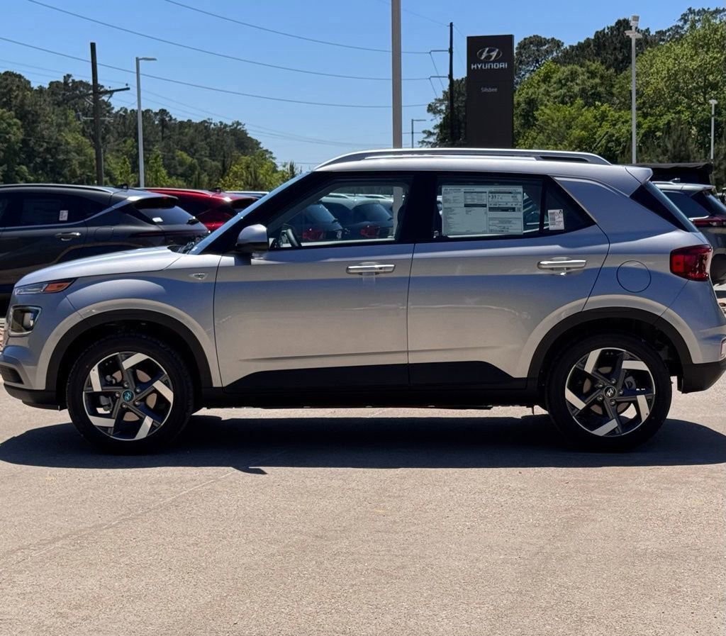 New 2026 Hyundai Venue SEL image 11