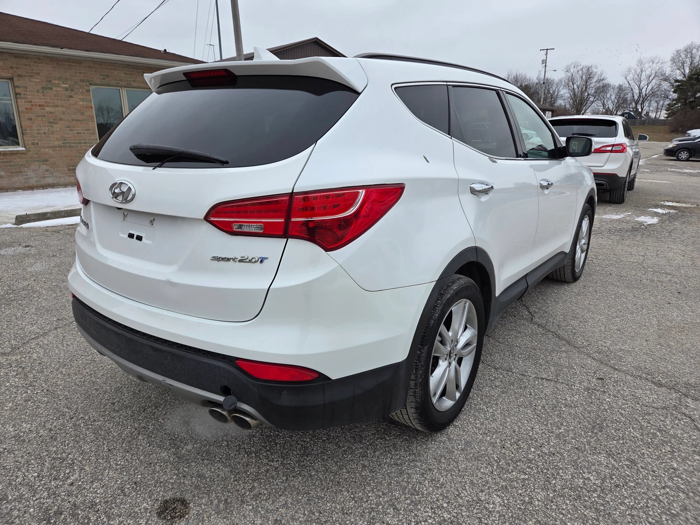 Used 2014 Hyundai Santa Fe Sport 2.0T w/ Technology Package 05 FWD image 5