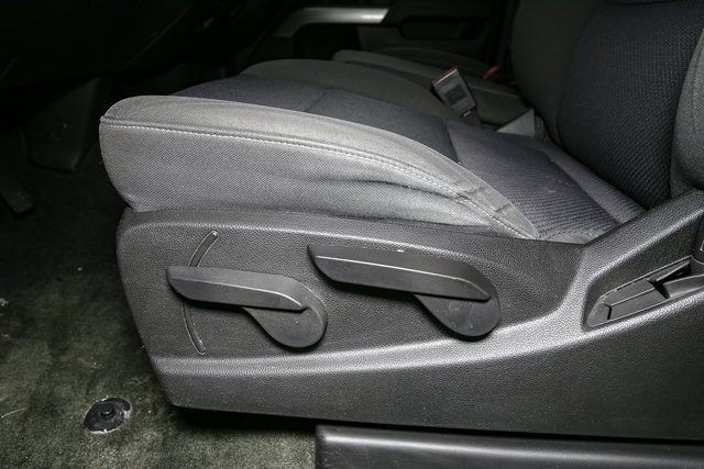 Used 2015 Chevrolet Silverado 1500 LT image 29