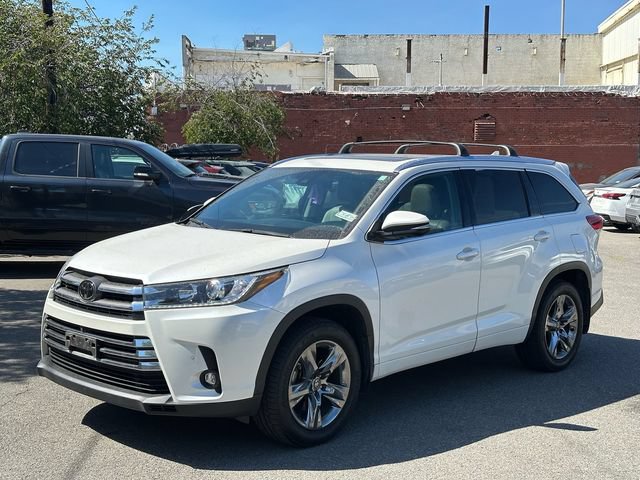 Used 2019 Toyota Highlander Limited Platinum