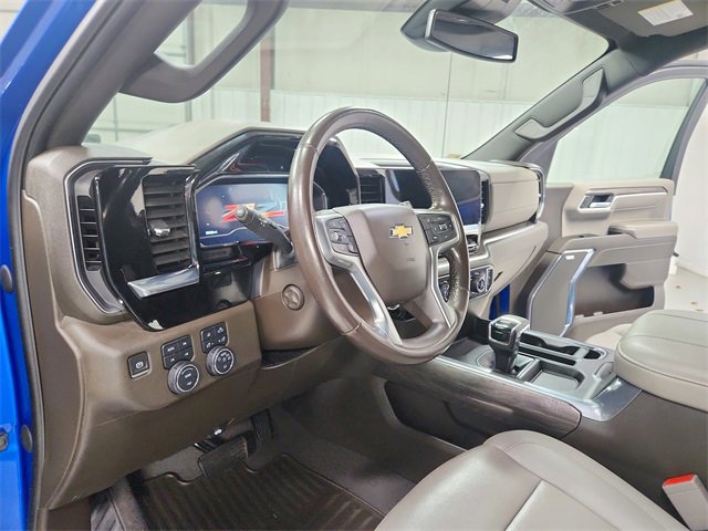 Used 2023 Chevrolet Silverado 1500 LTZ w/ LTZ Convenience Package II image 18