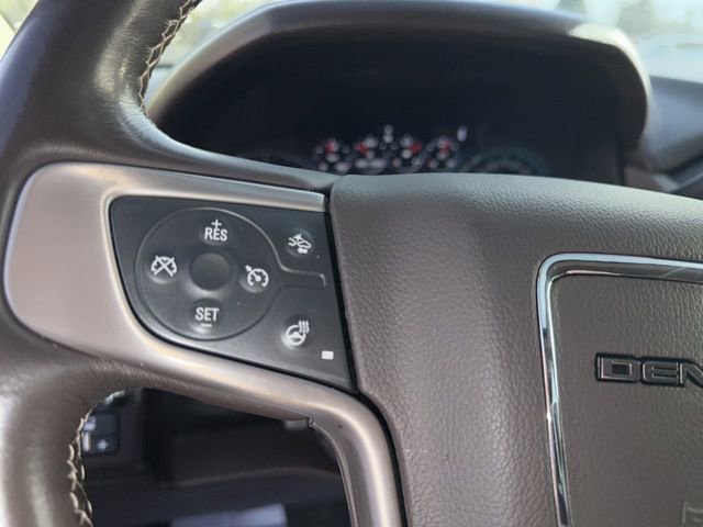 Used 2020 GMC Yukon Denali w/ Open Road Package AWD/4WD image 19