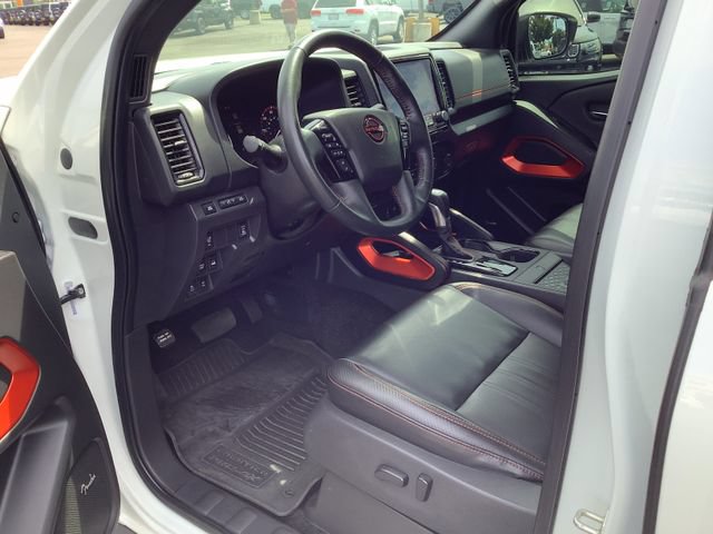 Used 2023 Nissan Frontier PRO-4X w/ Pro-4X Premium Package AWD/4WD image 7