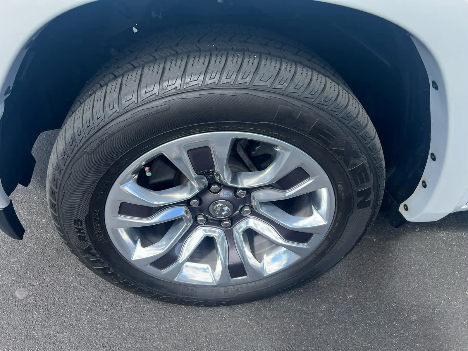 Used 2023 RAM 1500 Limited image 6