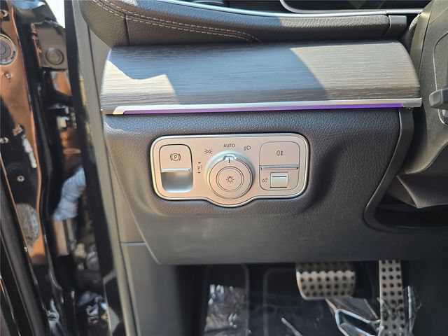 Certified 2023 Mercedes-Benz GLS 580 4MATIC image 36