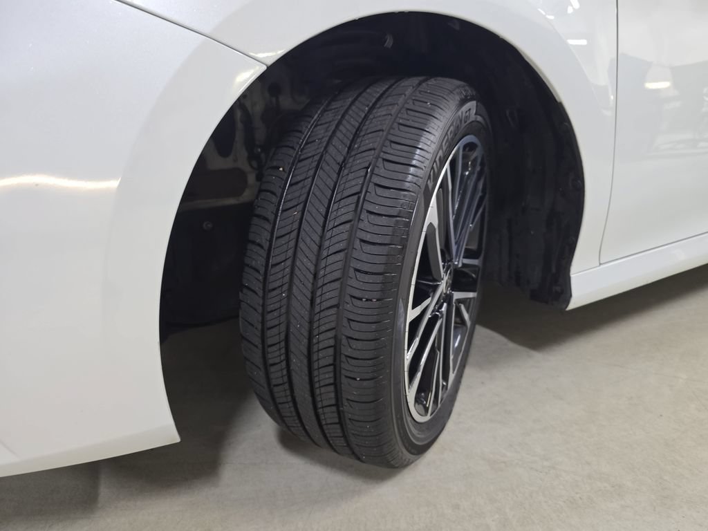 Certified 2025 Toyota Camry XLE AWD/4WD image 37