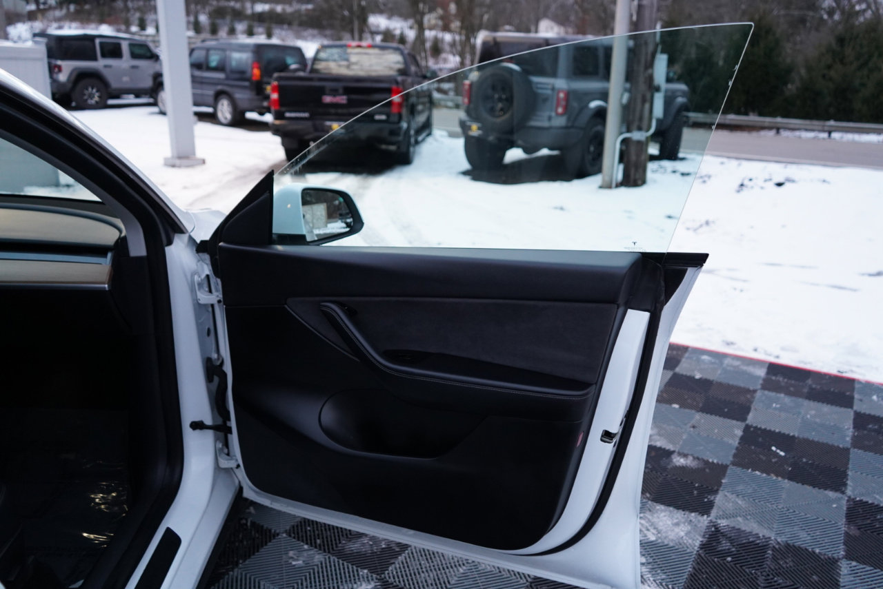 Used 2020 Tesla Model Y Performance image 85