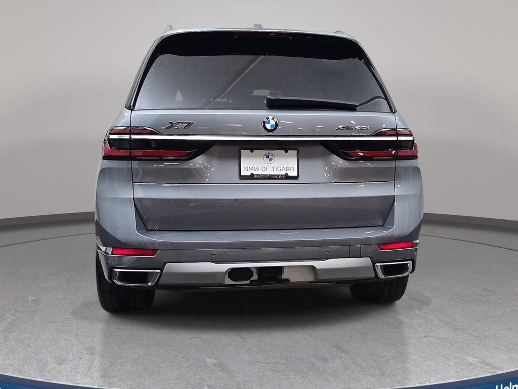 Used 2024 BMW X7 xDrive40i image 7