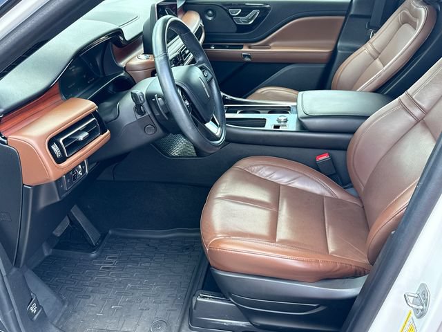 Used 2022 Lincoln Aviator Reserve RWD image 9