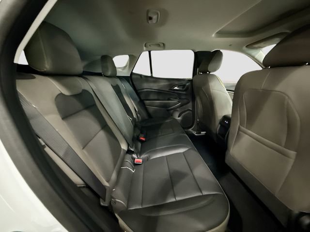 New 2026 Chevrolet Trax ACTIV w/ Sunroof Package FWD image 31