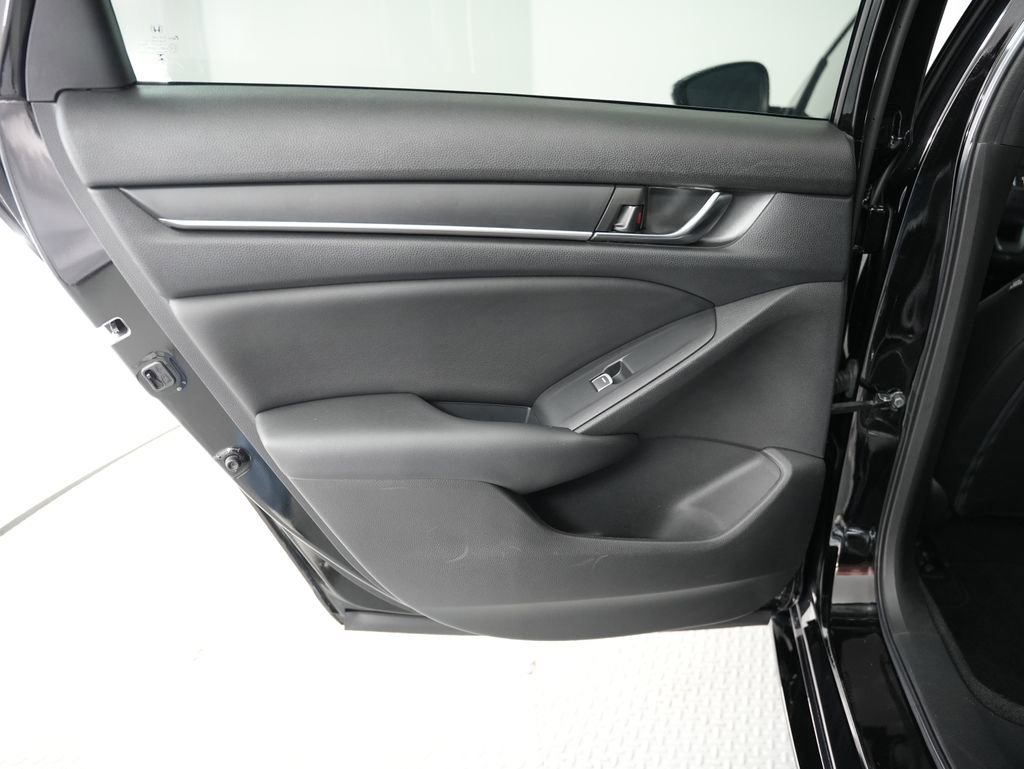 Used 2021 Honda Accord Sport image 34