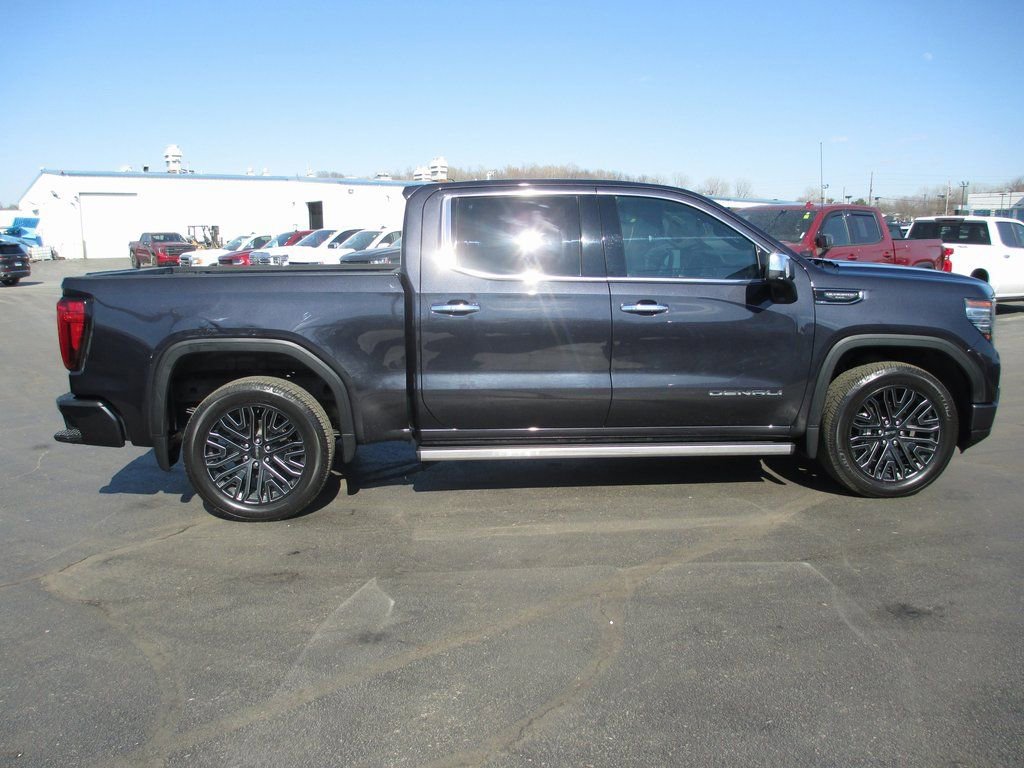 Used 2022 GMC Sierra 1500 Denali Ultimate image 5