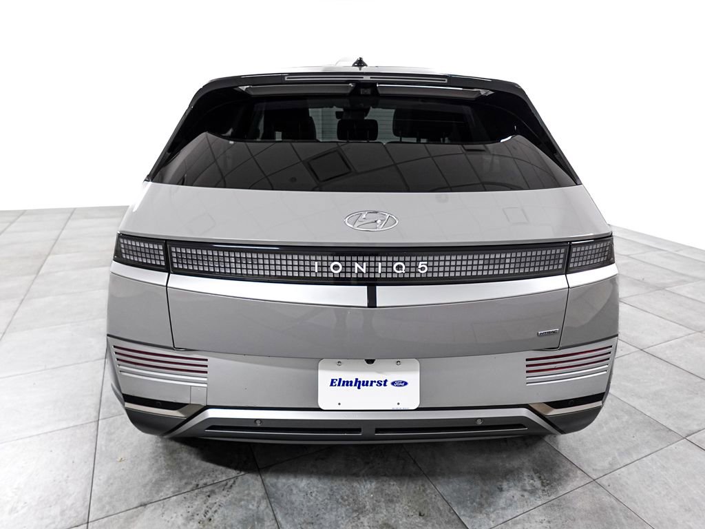 Used 2024 Hyundai Ioniq 5 Limited image 5