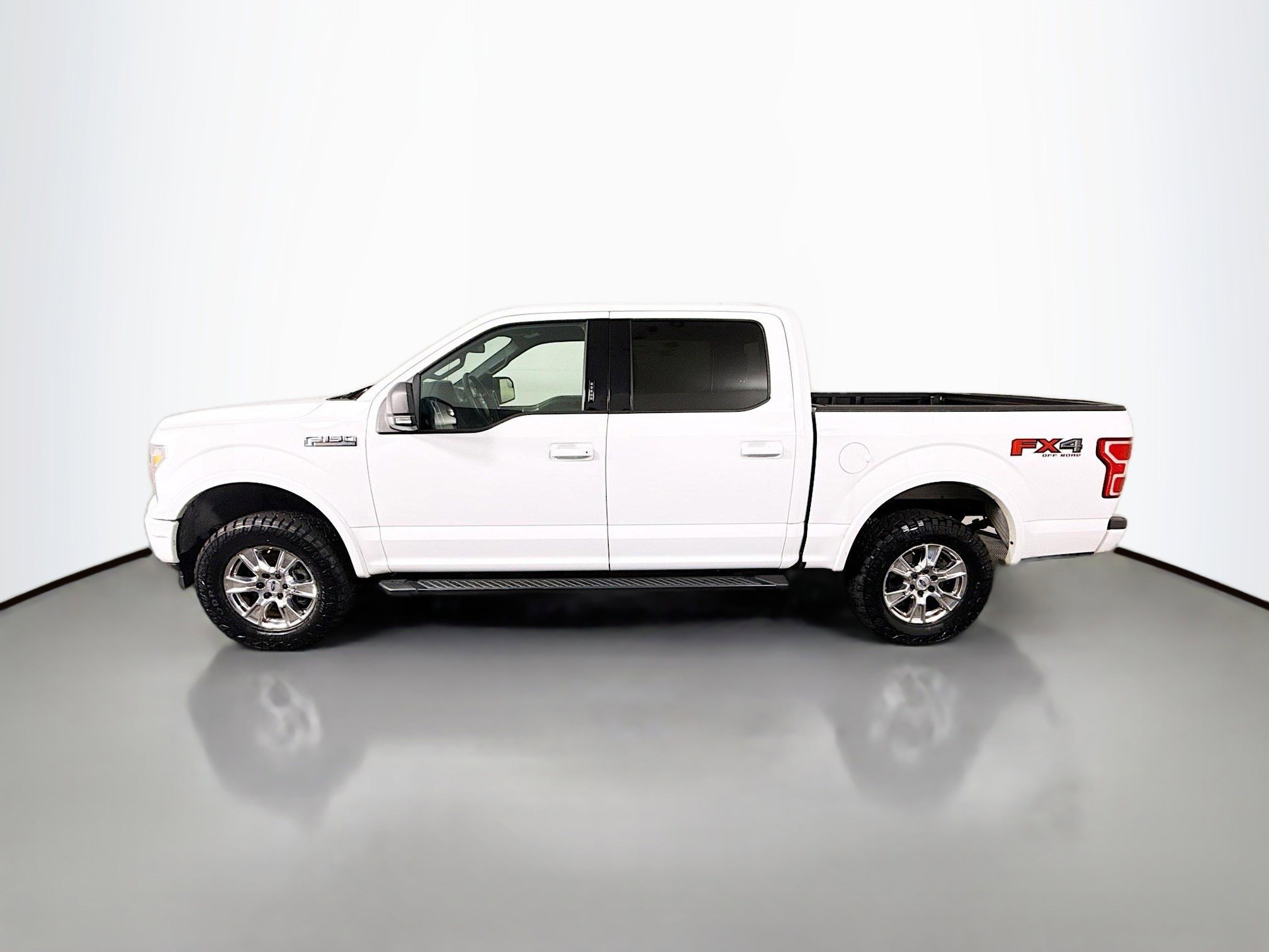 Used 2020 Ford F150 XLT w/ Equipment Group 302A Luxury image 6