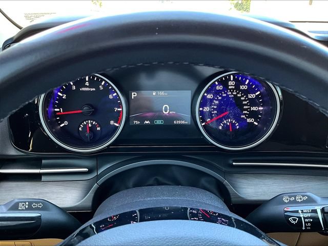 Certified 2023 Kia Carnival EX FWD image 16