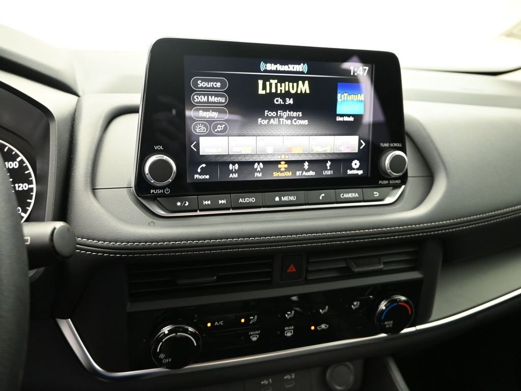 Certified 2026 Nissan Rogue S image 18