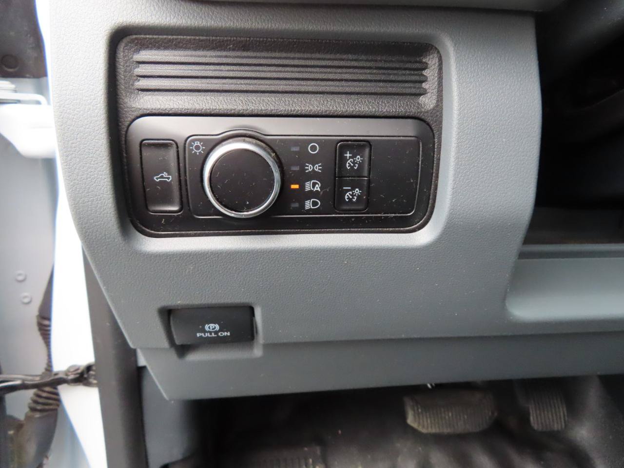 Used 2024 Ford F350 XL AWD/4WD image 31