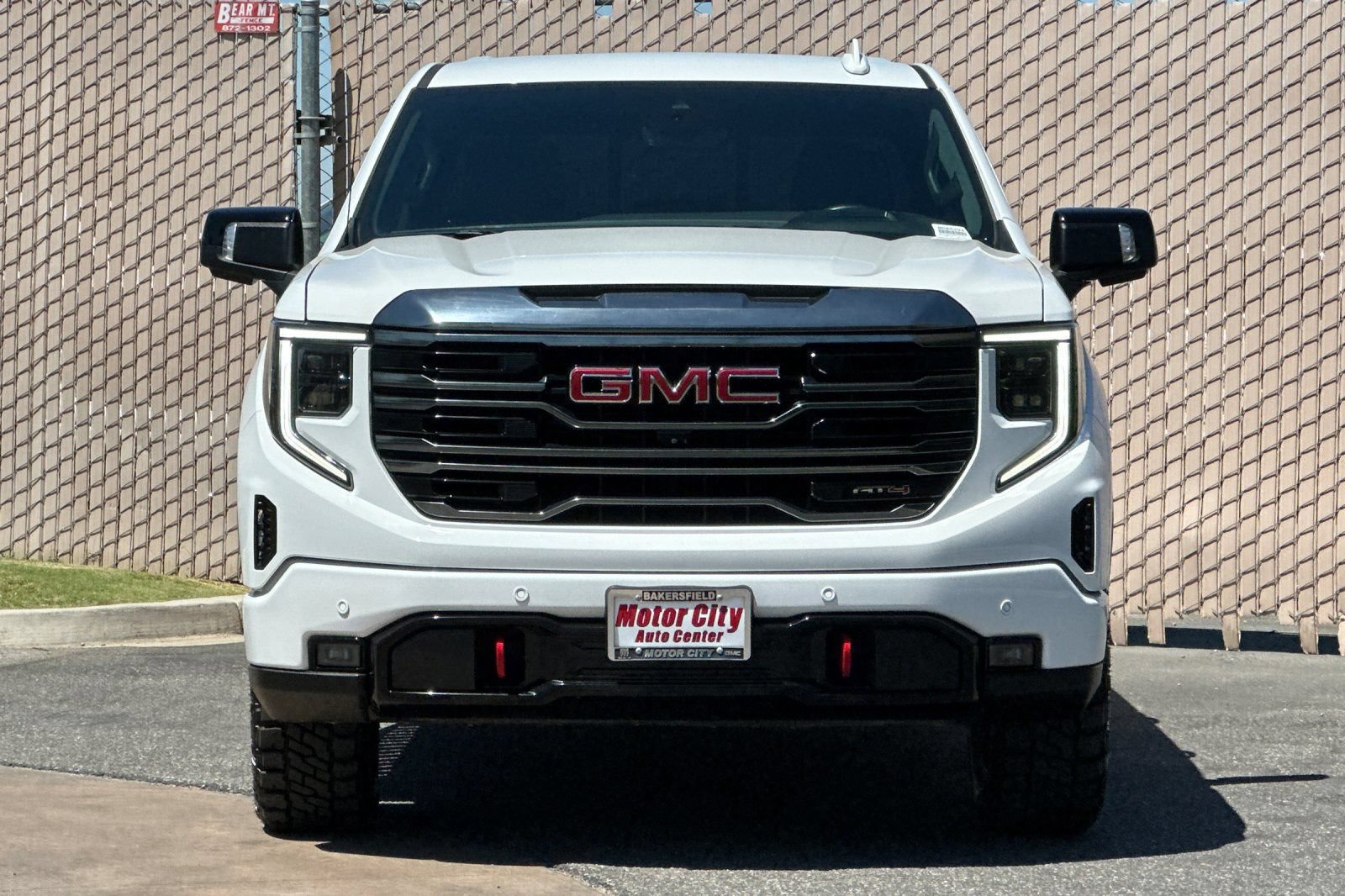 Certified 2023 GMC Sierra 1500 AT4 w/ AT4 Premium Package AWD/4WD image 9
