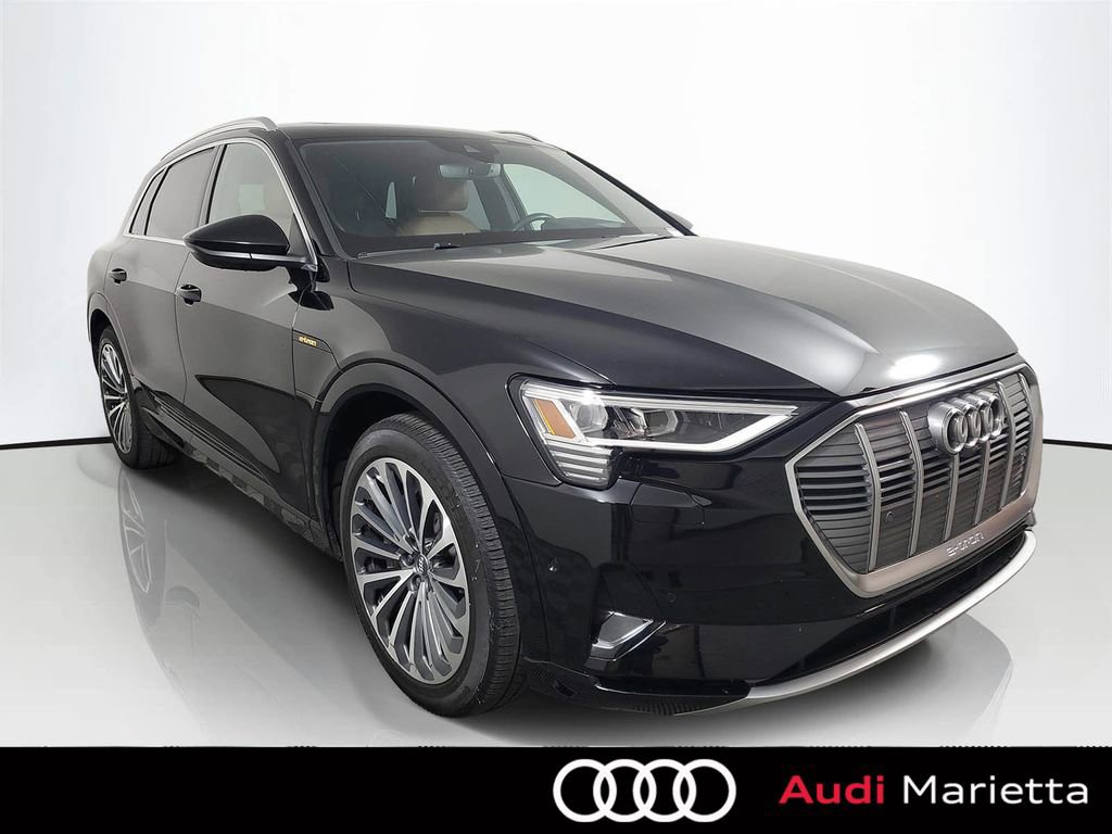Used 2019 Audi e-tron Prestige w/ Prestige Package image 1