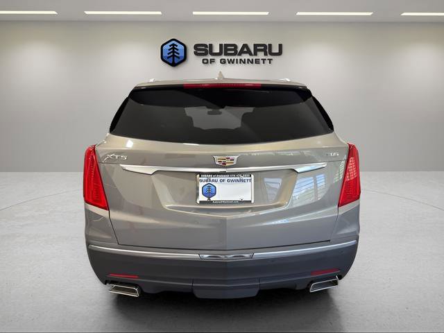 Used 2017 Cadillac XT5 Luxury w/ Driver Awareness Package FWD image 4
