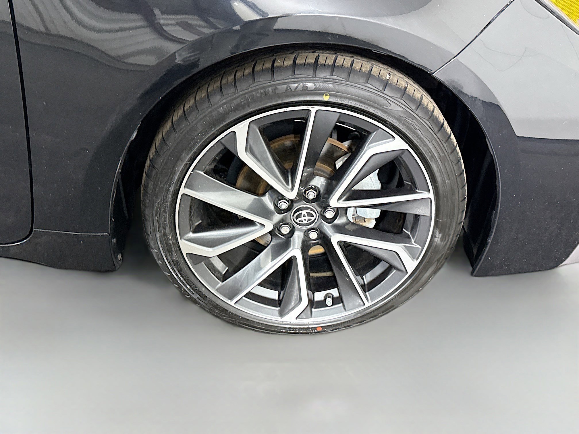 Used 2021 Toyota Corolla SE image 31