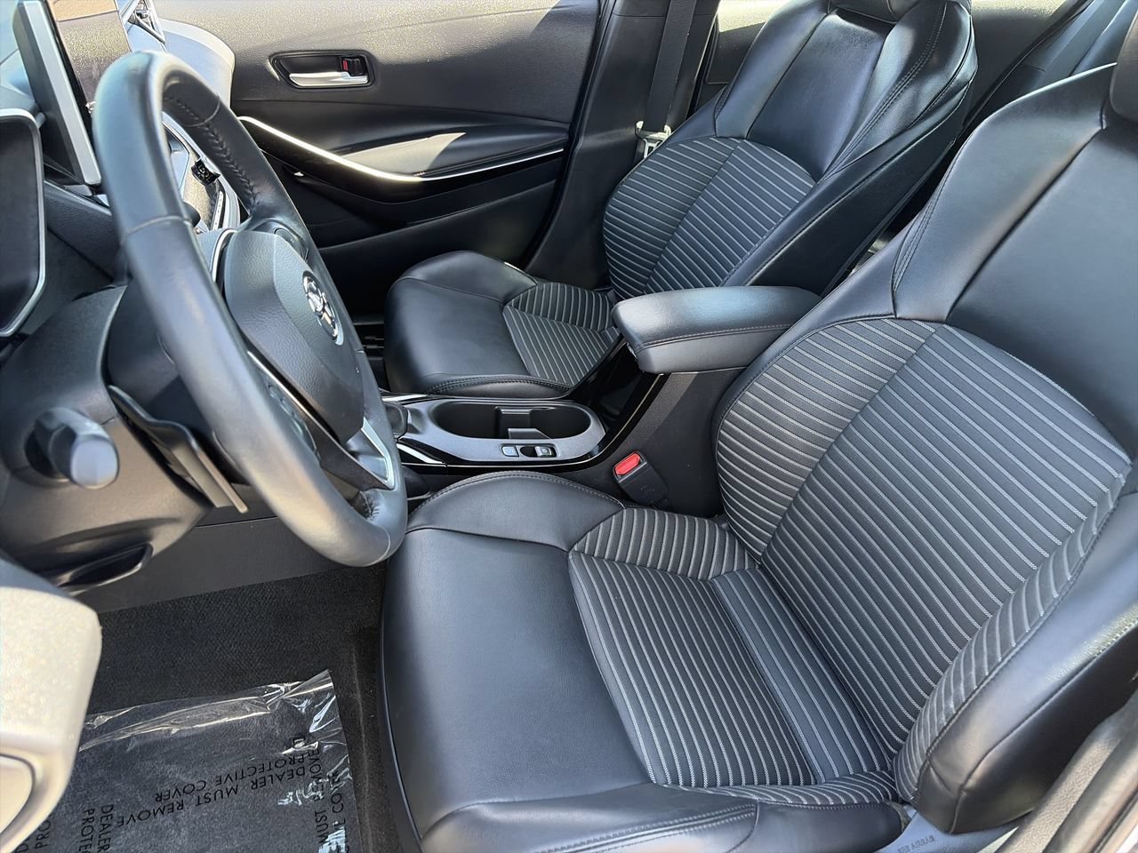 Used 2024 Toyota Corolla XSE FWD image 18