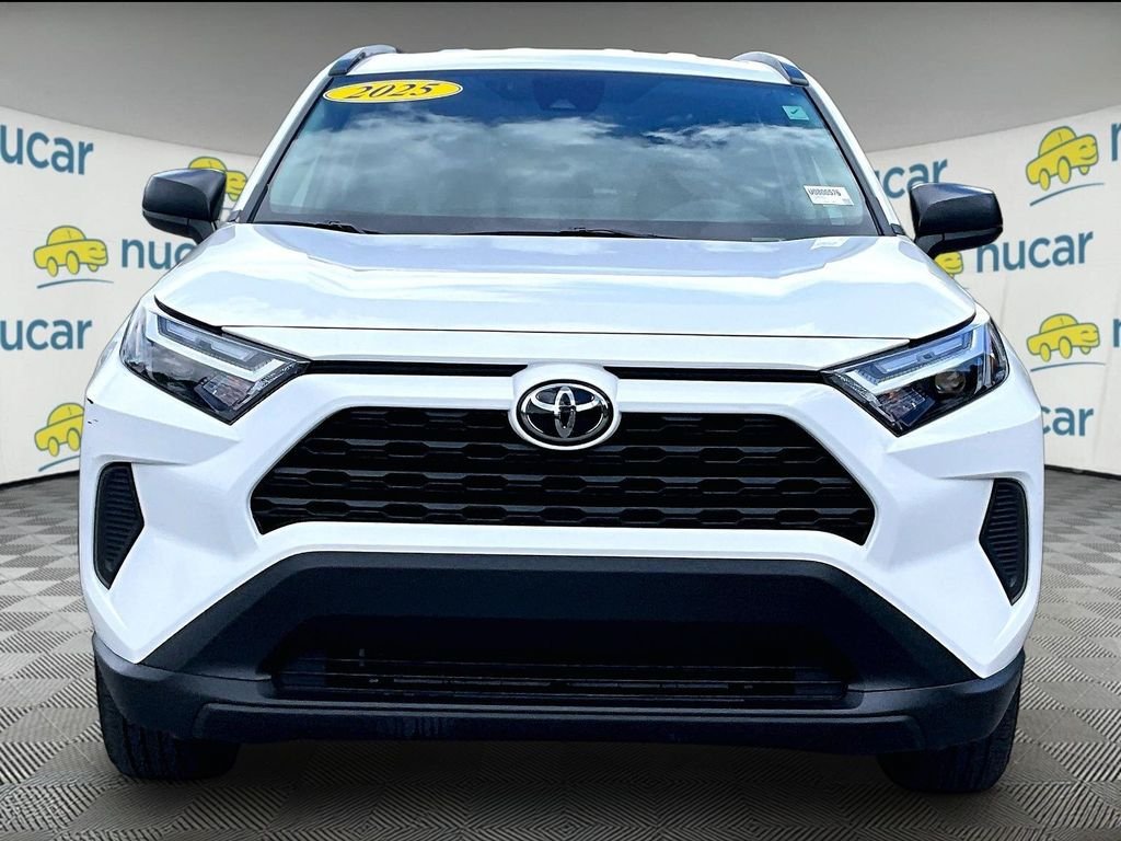 Used 2025 Toyota RAV4 LE AWD/4WD video 2