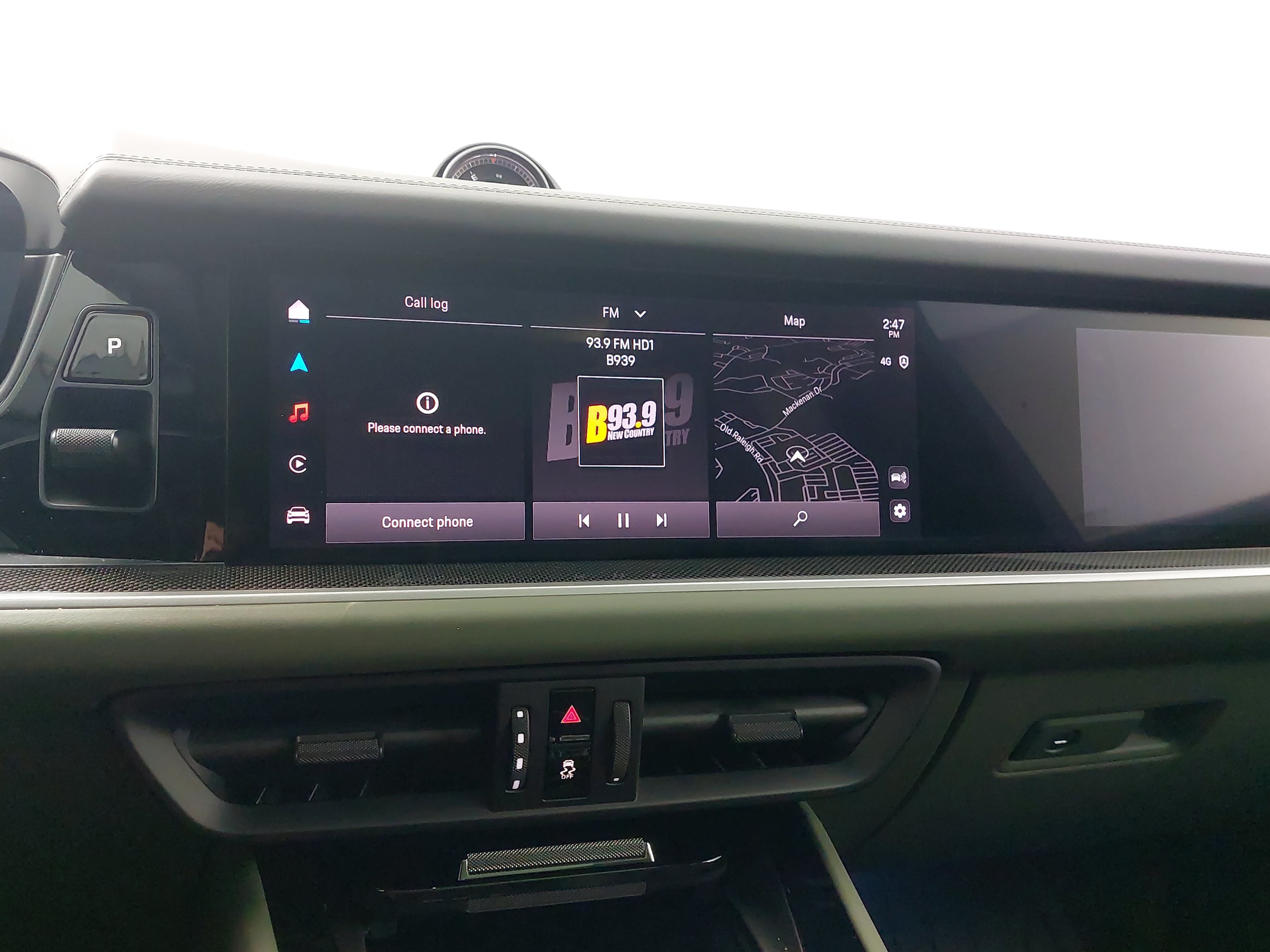 Certified 2025 Porsche Cayenne E-Hybrid AWD/4WD image 22