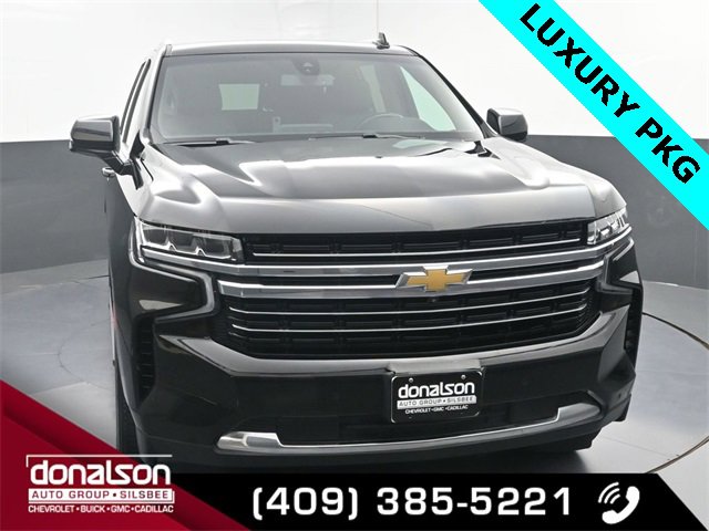 Used 2022 Chevrolet Tahoe LT w/ Luxury Package image 3