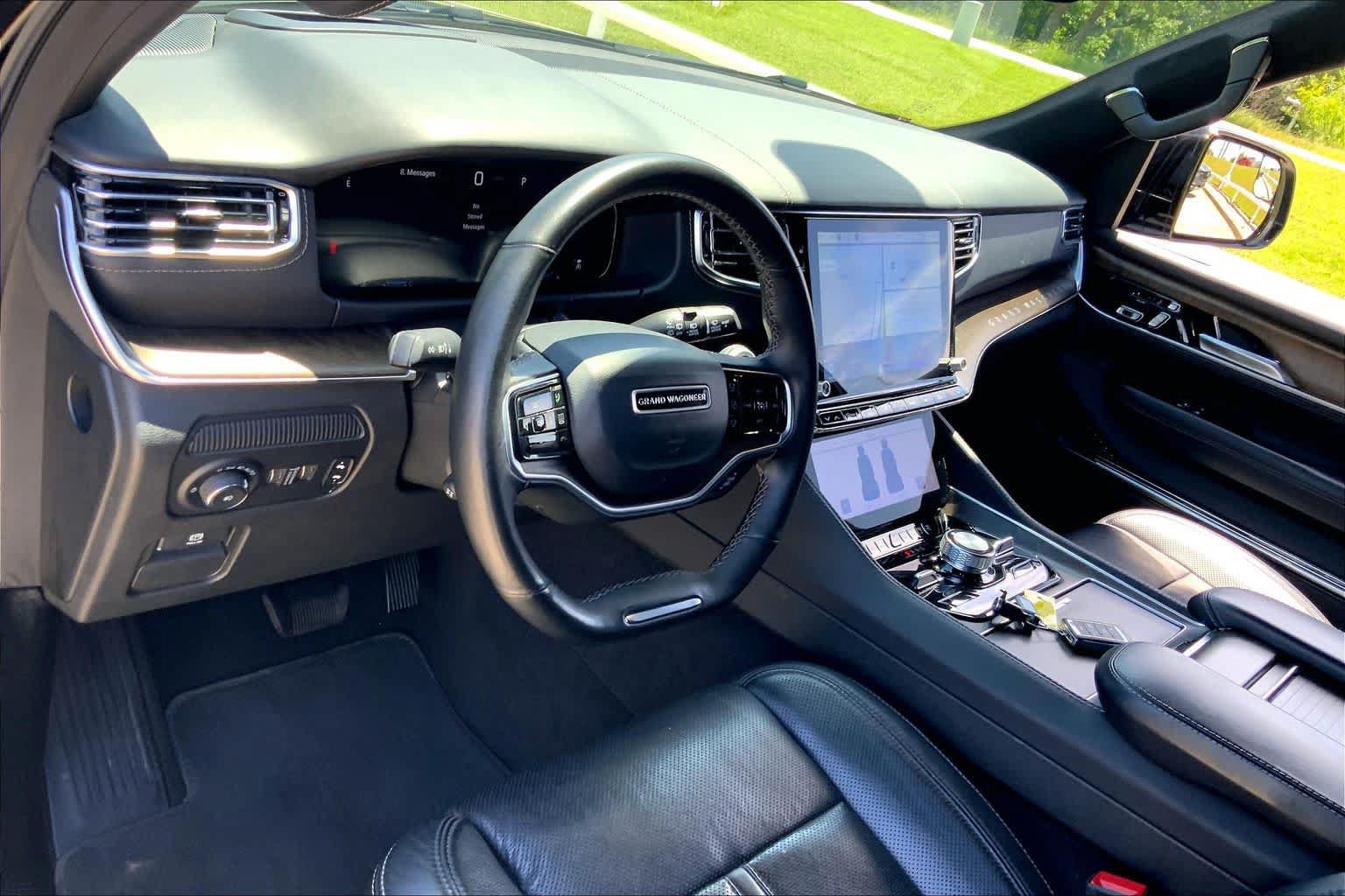 Used 2024 Jeep Grand Wagoneer L 4WD image 17