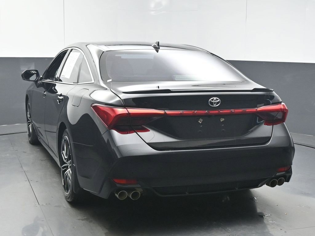 Used 2019 Toyota Avalon Touring w/ Advanced Safety Package image 6