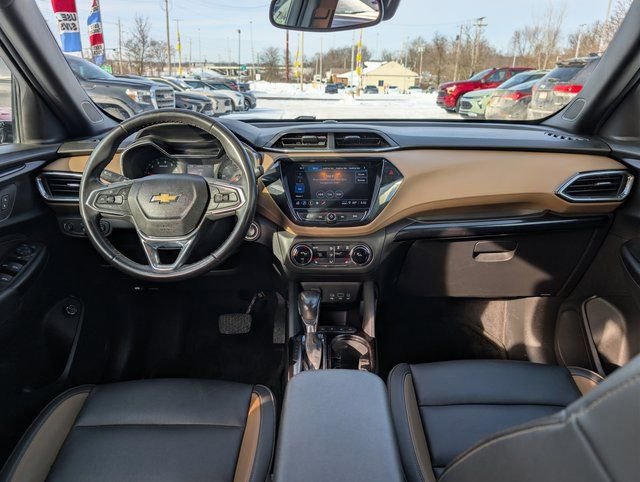 Used 2021 Chevrolet TrailBlazer ACTIV w/ Sun and Liftgate Package image 11
