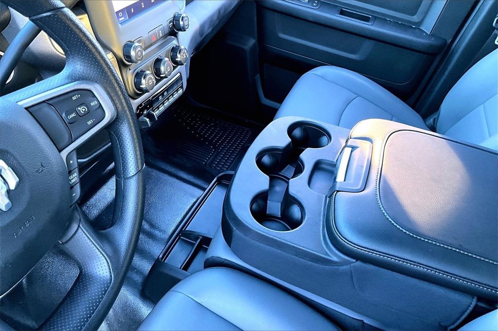 Used 2024 RAM 5500 Tradesman w/ Chrome Appearance Group image 15