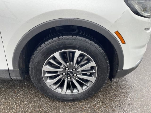 Used 2023 Lincoln Nautilus Standard w/ Premium Package image 40