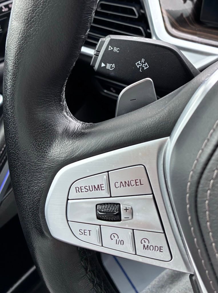 Used 2024 BMW X7 xDrive40i w/ Premium Package AWD/4WD image 40