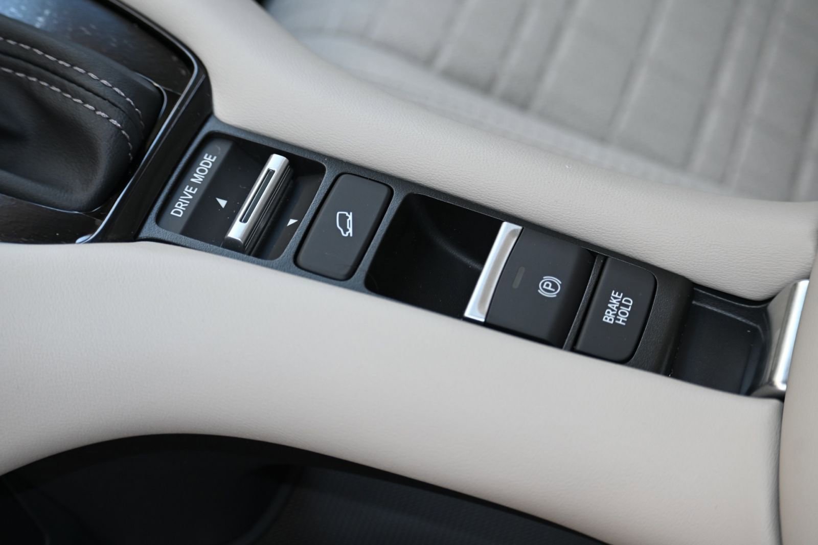 New 2027 Honda HR-V LX image 24