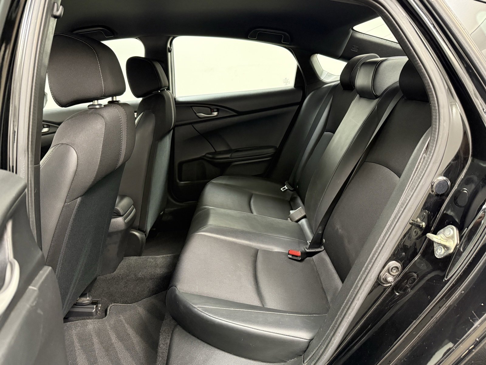 Used 2020 Honda Civic Sport image 16