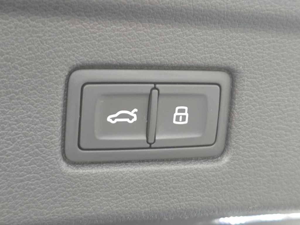 Used 2022 Audi RS 5 Sportback w/ Dynamic Package image 29