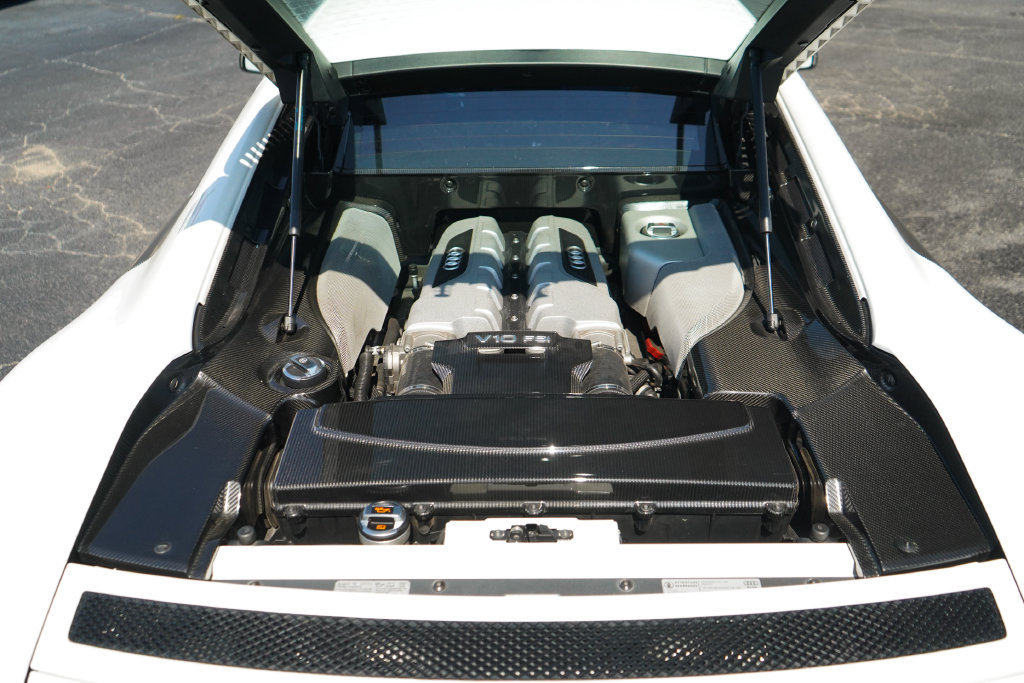 Used 2012 Audi R8 V10 AWD/4WD image 13