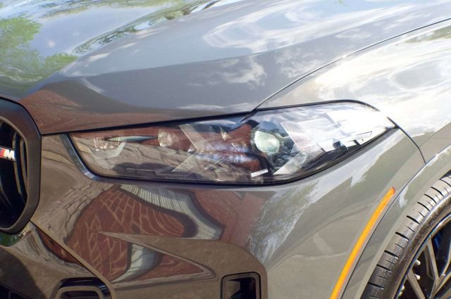 Used 2024 BMW X5 M60i AWD/4WD image 17