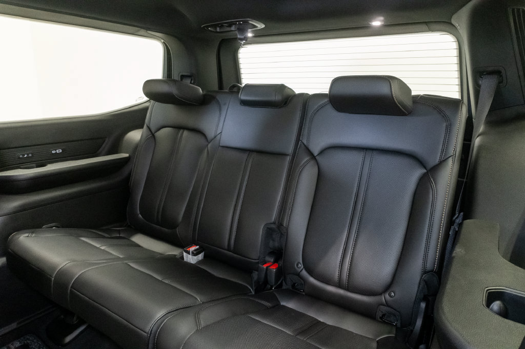 New 2026 Jeep Grand Wagoneer 4WD image 31