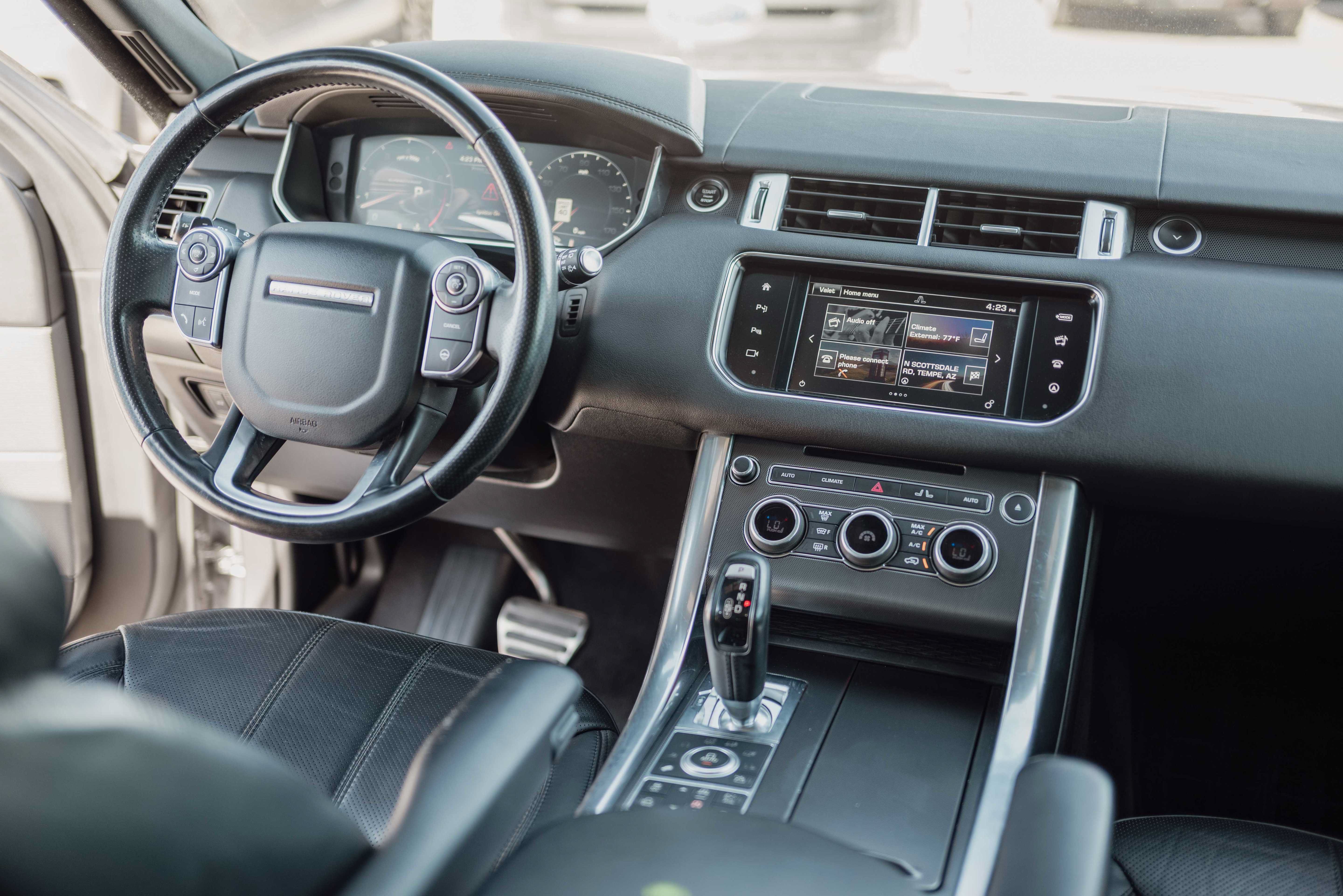 Used 2016 Land Rover Range Rover Sport Supercharged AWD/4WD image 7