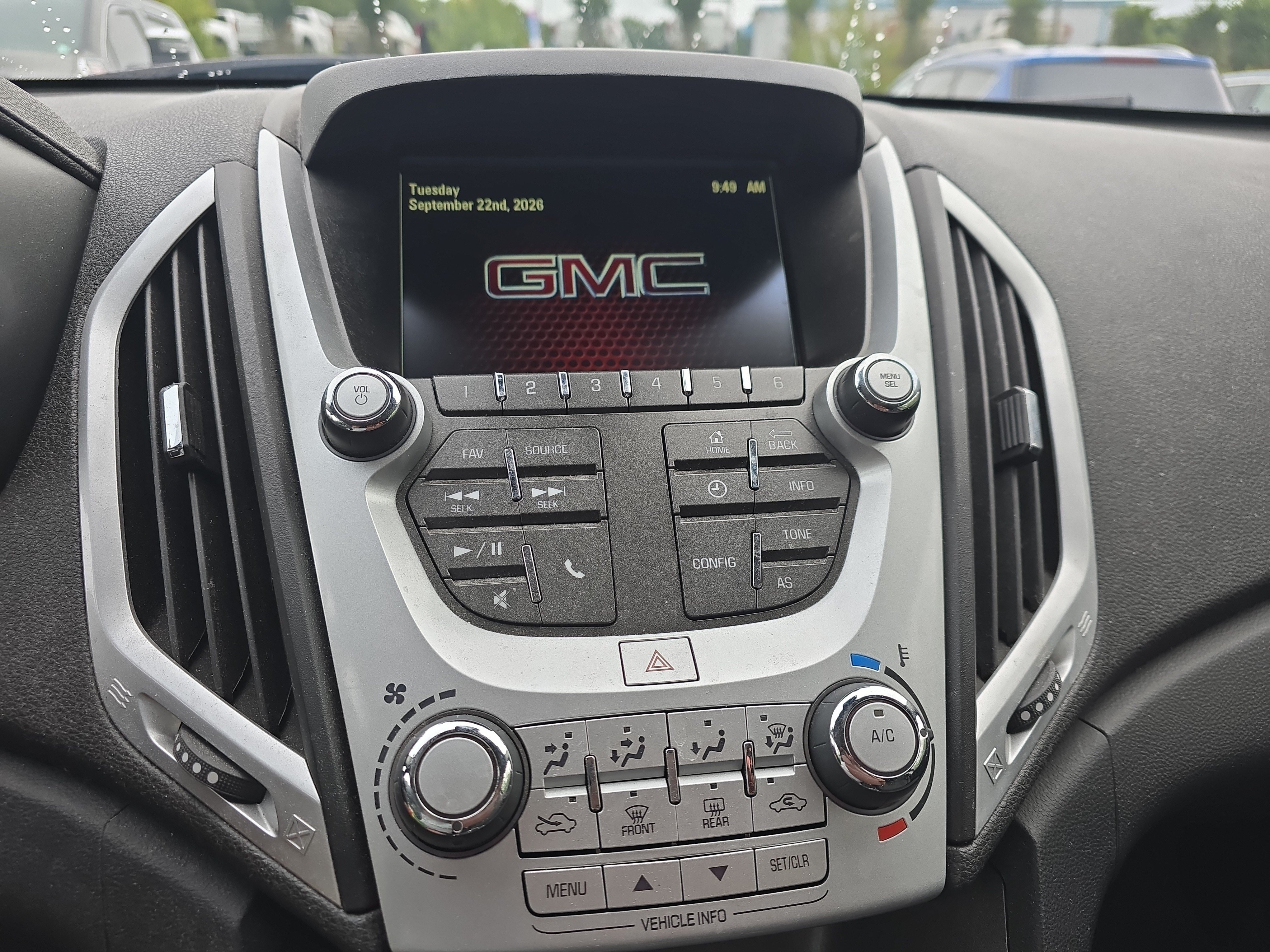 Used 2017 GMC Terrain SLE AWD/4WD image 17
