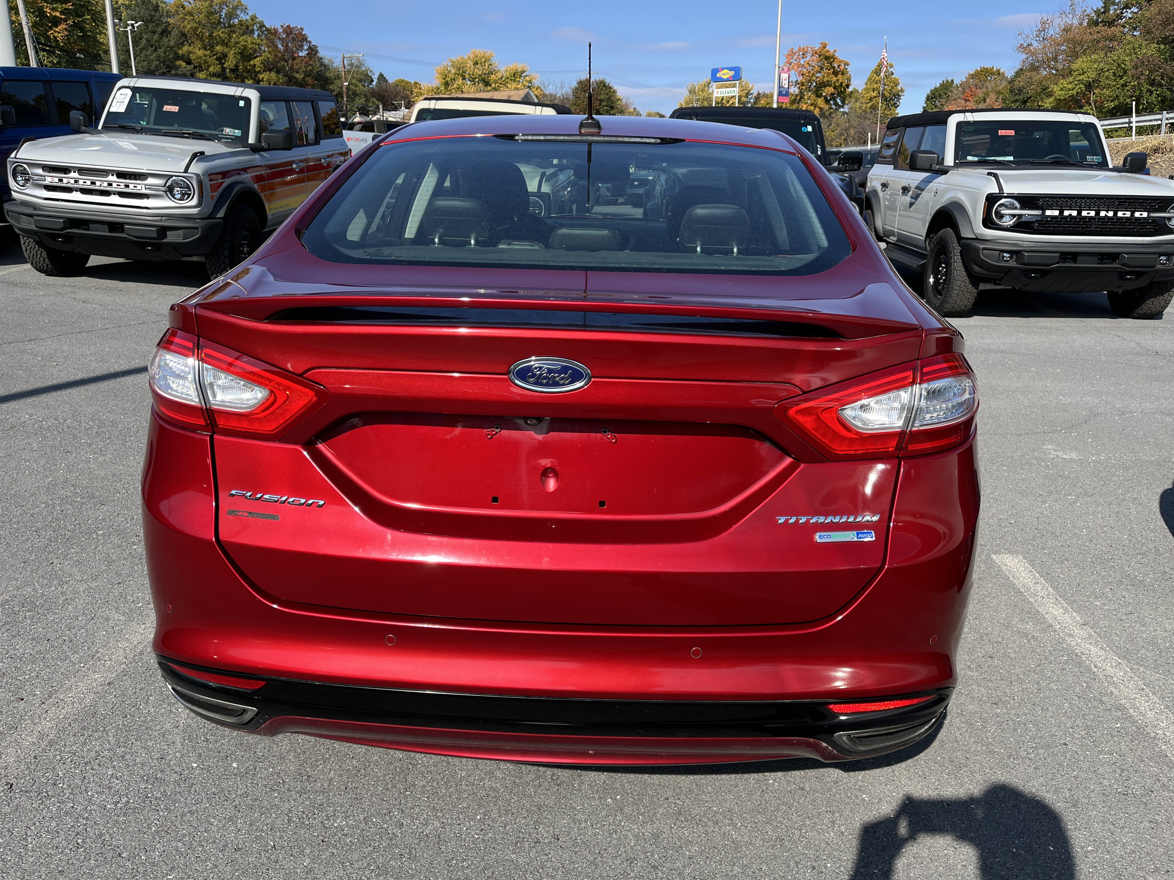 Used 2013 Ford Fusion Titanium w/ Titanium Driver Assist Pkg AWD/4WD image 9