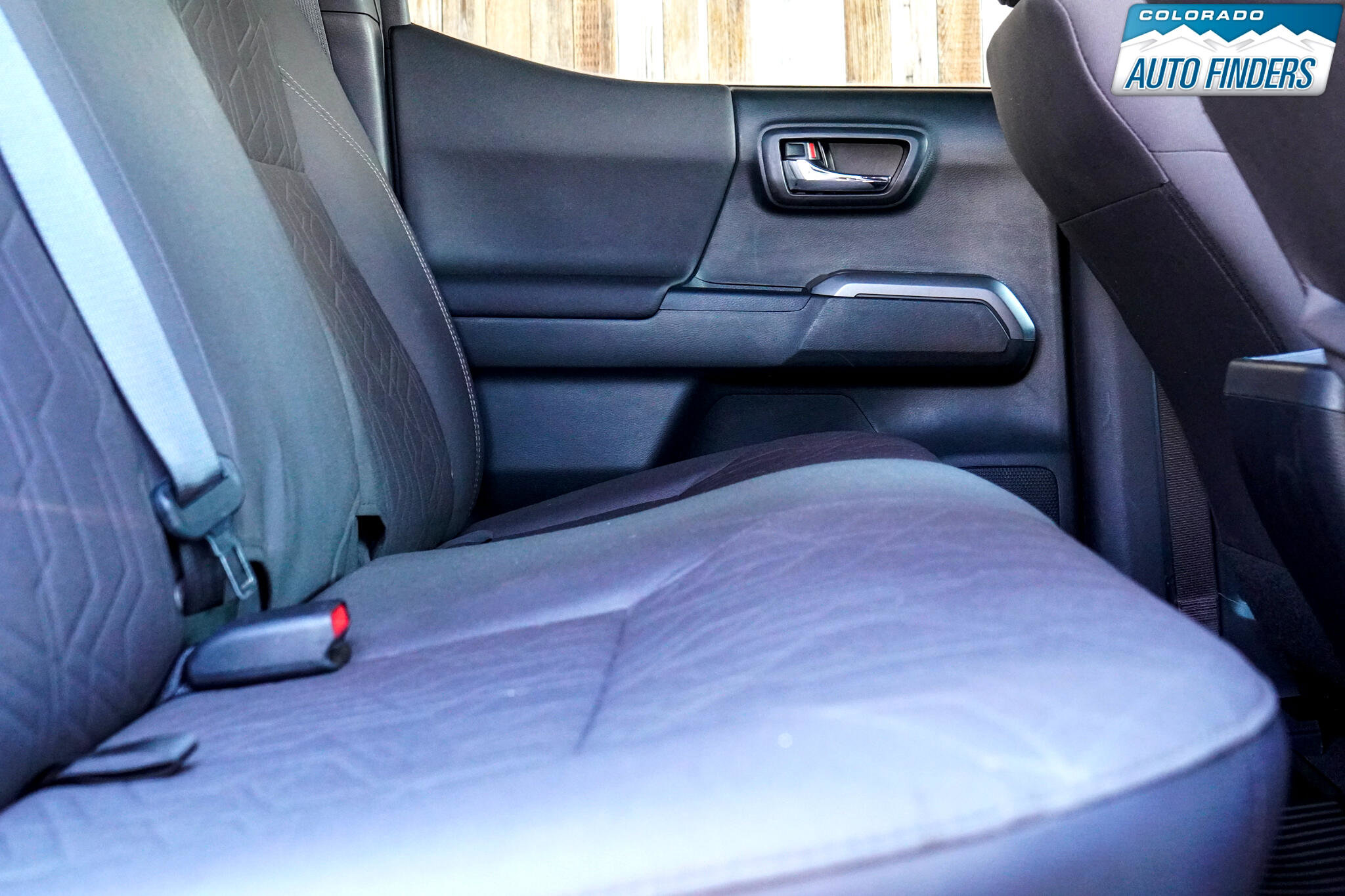 Used 2017 Toyota Tacoma TRD Off-Road image 24