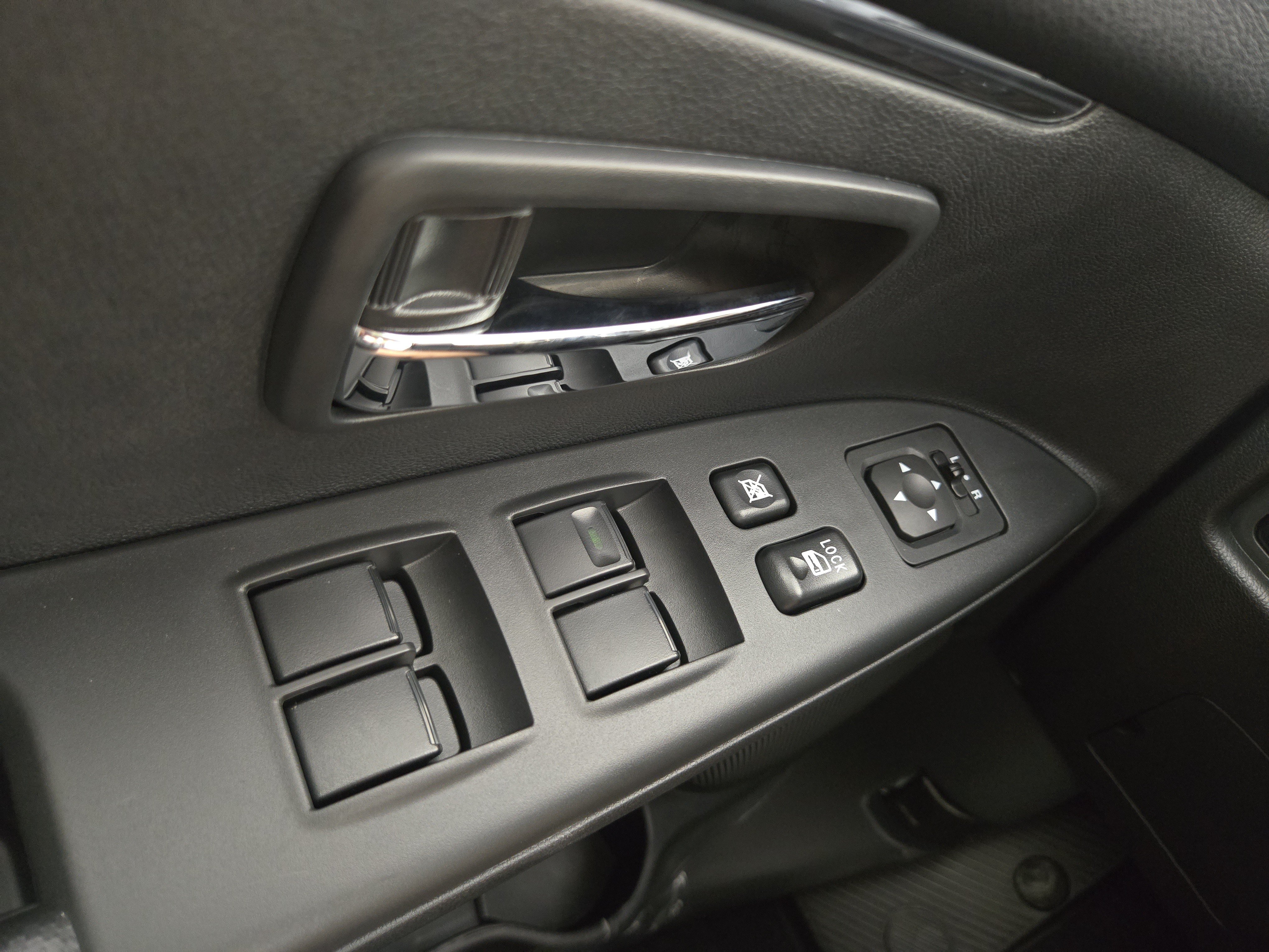 New 2027 Mitsubishi Outlander Sport LE AWD/4WD image 26